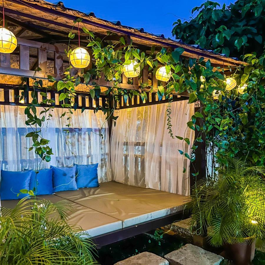 Casa Cecilia Hotel Bantay Ngoại thất bức ảnh