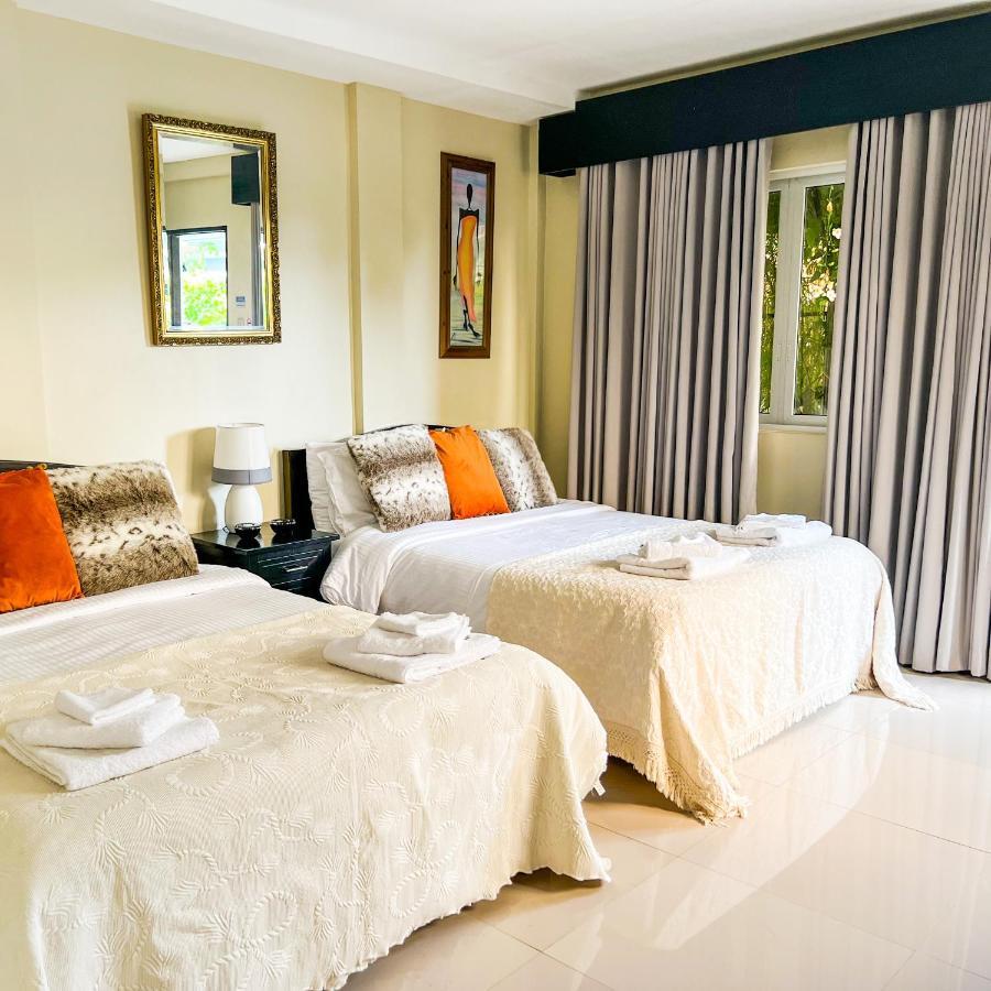 Casa Cecilia Hotel Bantay Ngoại thất bức ảnh